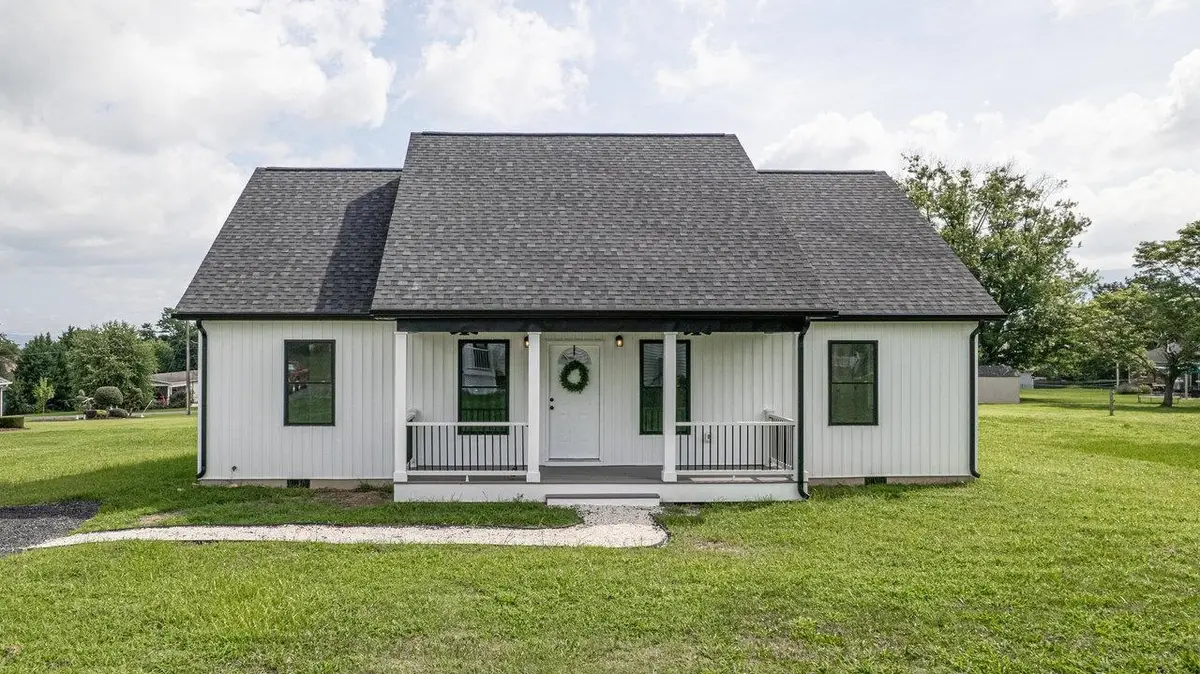 551 Park Rd, Stanley, VA 22851 - Image #1