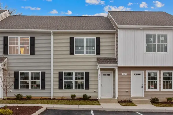 1321 Luke Ln, Harrisonburg, VA 22802