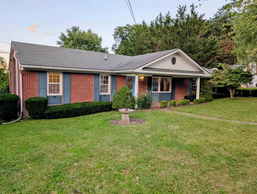 49 Kingstown Ln, Hot Springs, VA 24445 - Image #3