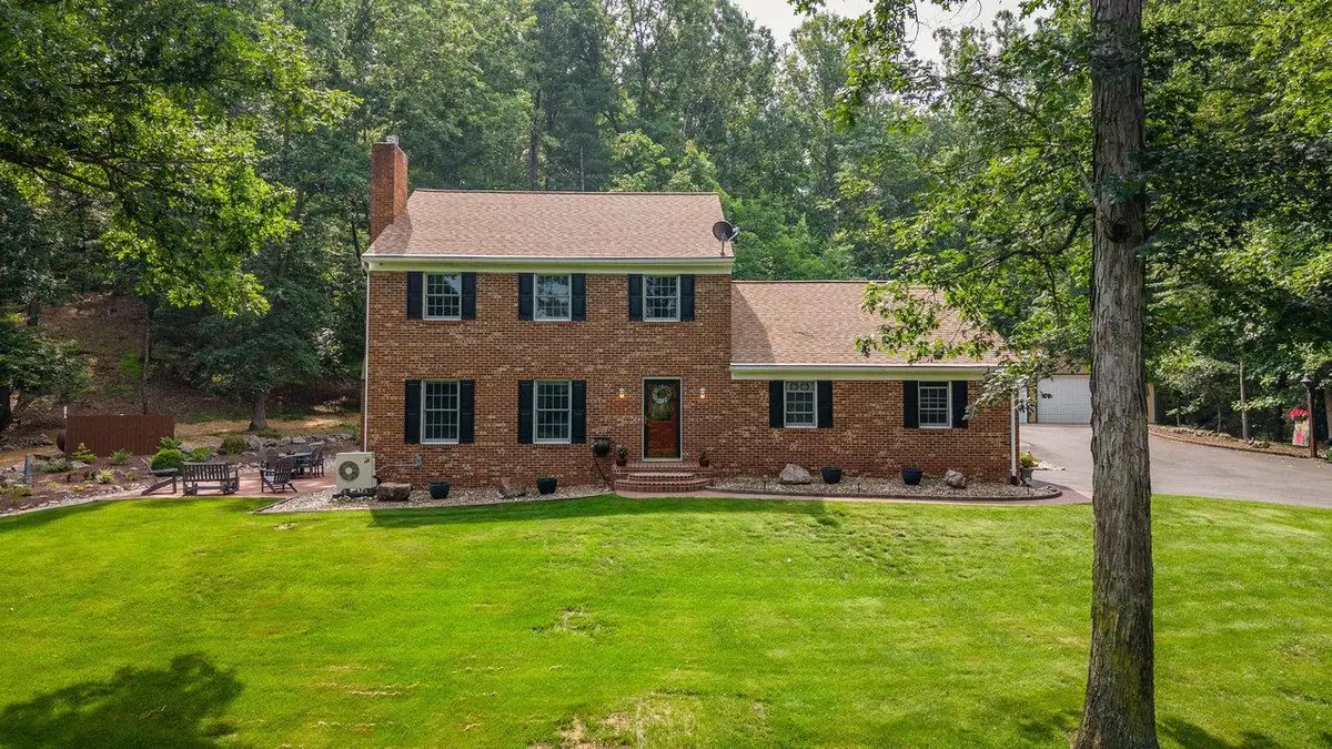 9458 Hopkins Gap Rd, Fulks Run, VA 22830 - Image #1