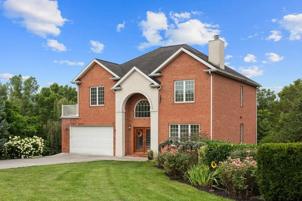 571 Myers Ave, Harrisonburg, VA 22801 - Image #1