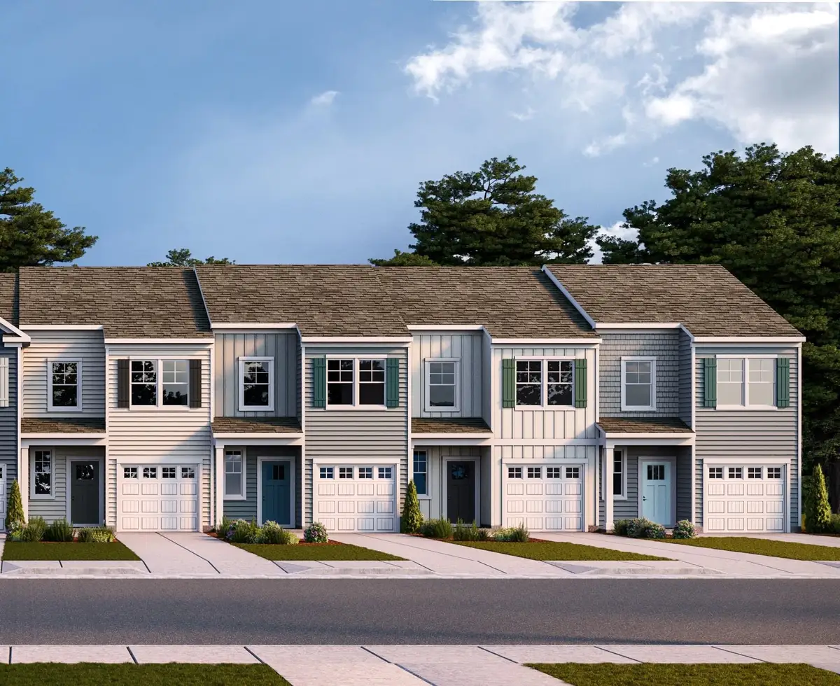 253 Camden Dr, Waynesboro, VA 22980 - Image #1