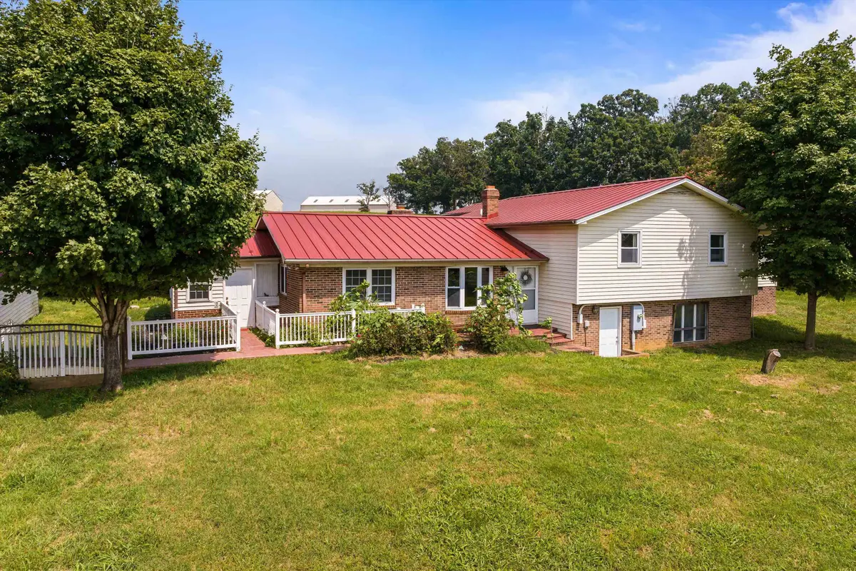 3839 Lawyer Rd, McGaheysville, VA 22840 - Image #1