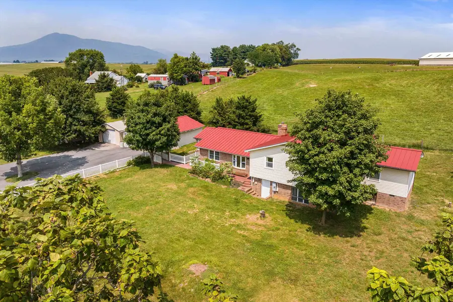 3839 Lawyer Rd, McGaheysville, VA 22840 - Image #2