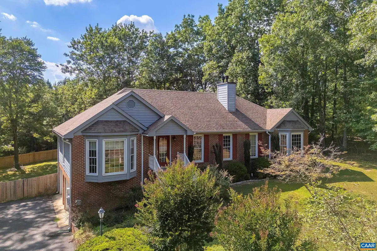 114 Pebble Beach Dr W, Gordonsville, VA 22942 - Image #1