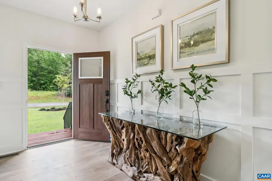 354 Glenmore Ln, Keswick, VA 22947 - #3