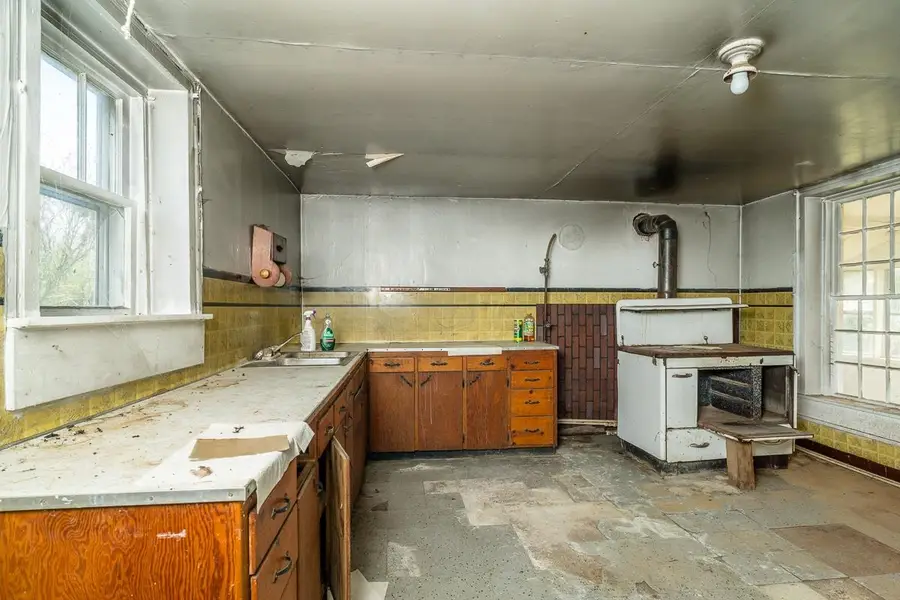 5787 Borden Grant Trl, Raphine, VA 24472 - Image #3