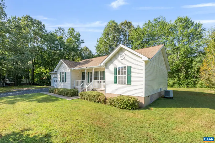 35 Haversack Rd, Palmyra, VA 22963 - Image #2