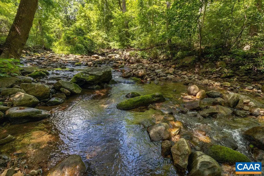 2530 Beech Grove Rd, Roseland, VA 22967 - #1