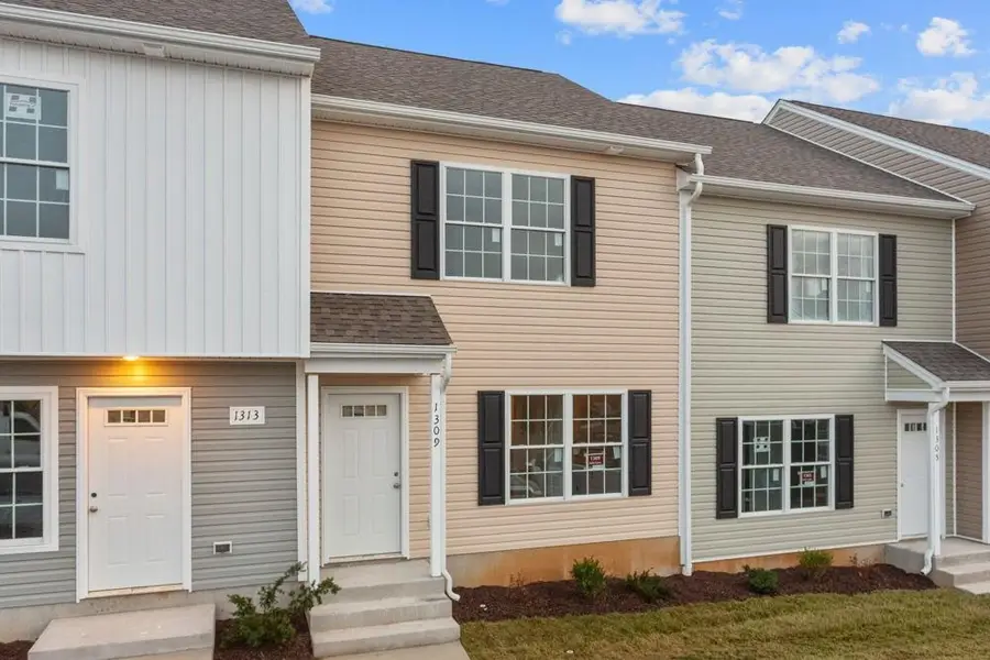 1309 Luke Ln, Harrisonburg, VA 22802 - Image #2