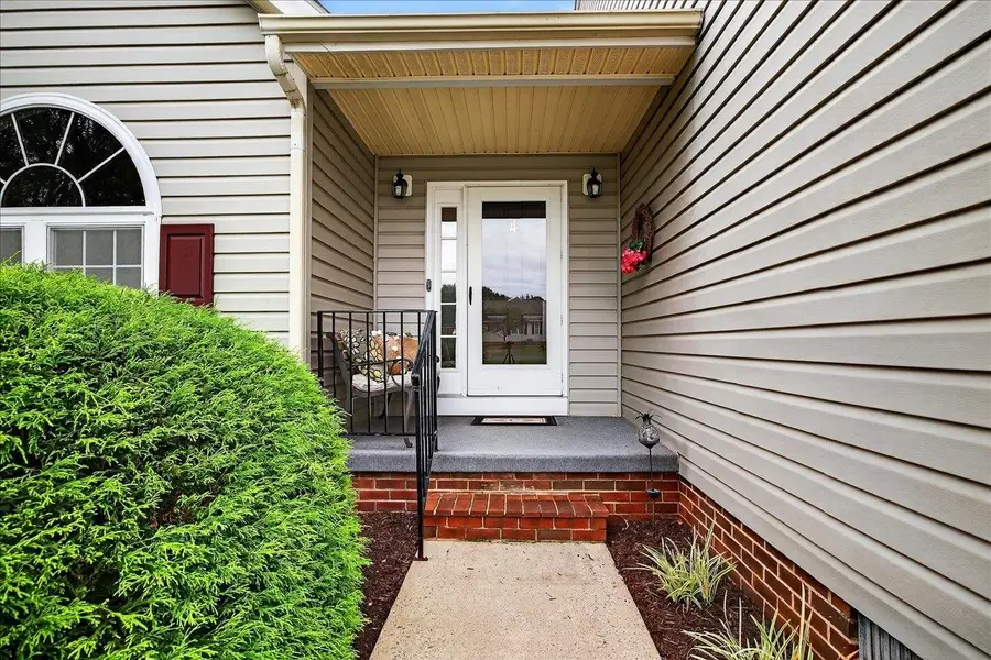 4 Ashleigh Dr, Waynesboro, VA 22980 - Image #3