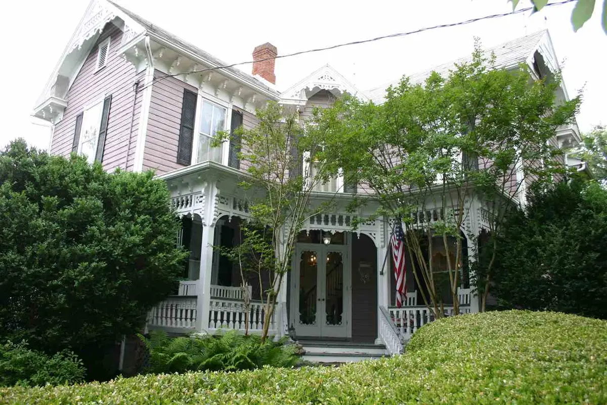 1224 Keezletown Rd, Weyers Cave, VA 24486 - #1