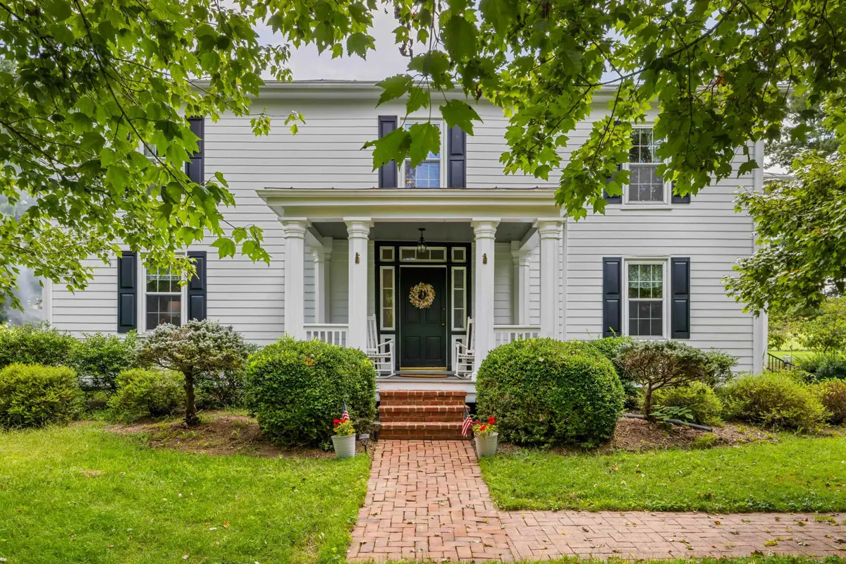 1202 Walker Creek Rd, Middlebrook, VA 24459 - Image #1