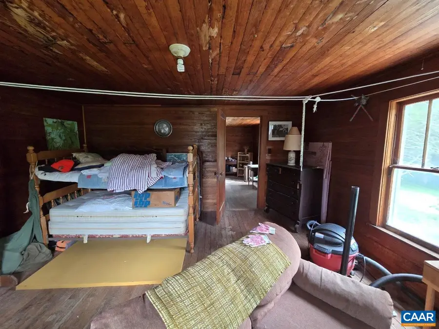 8947 Sugar Run Rd, Copper Hill, VA 24079 - Image #2