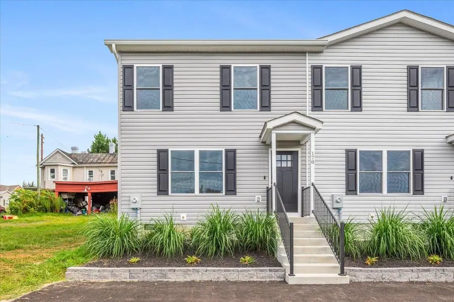 178 Bank St, Mount Jackson, VA 22842 - Image #2