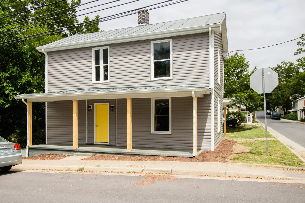 302 Bruce St W, Harrisonburg, VA 22801 - Image #1