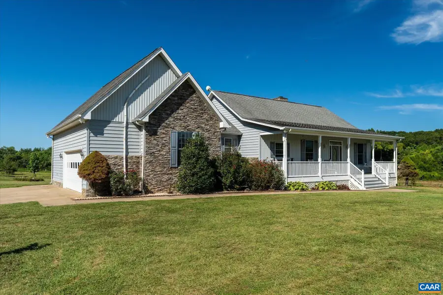 27233 Horseshoe Rd, Culpeper, VA 22701 - Image #2