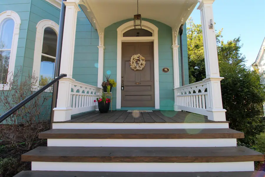 310 Berkeley Pl, Staunton, VA 24401 - Image #3