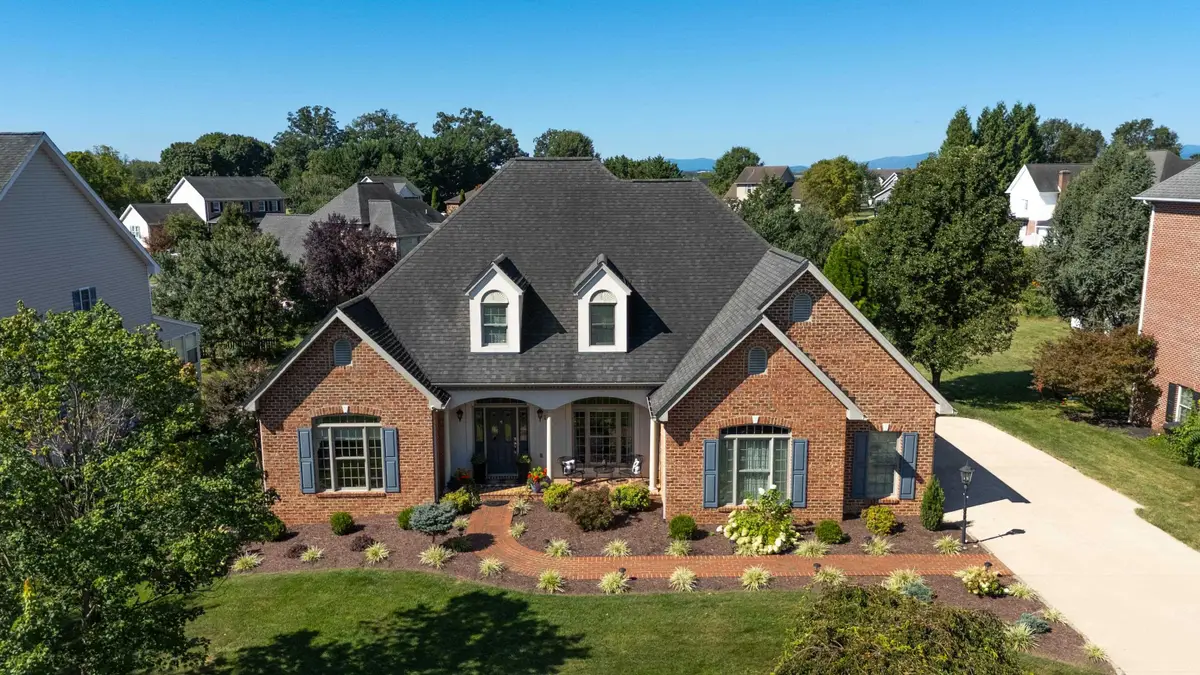 107 Wheatland Dr, Bridgewater, VA 22812 - Image #1