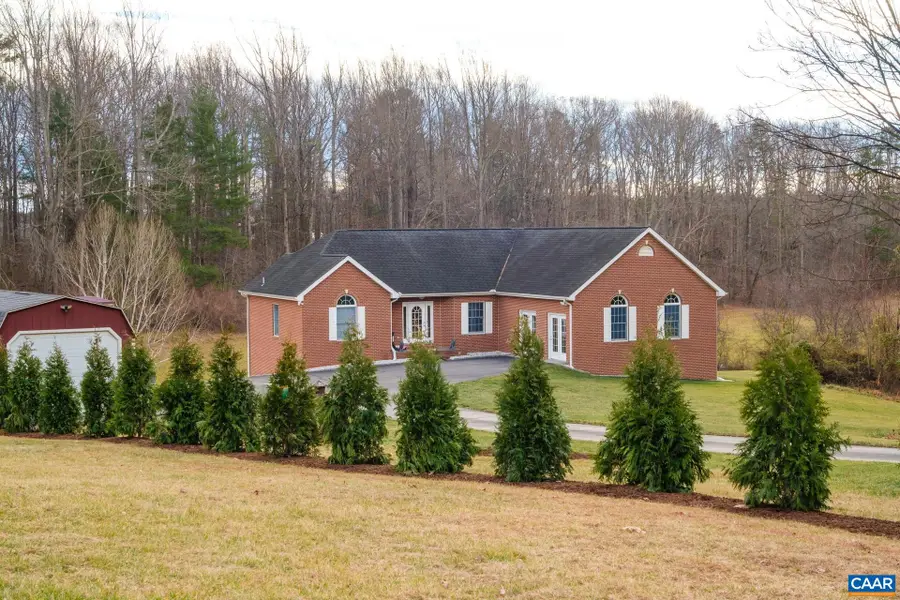 105 Squirrel Path, Stanardsville, VA 22973 - #3