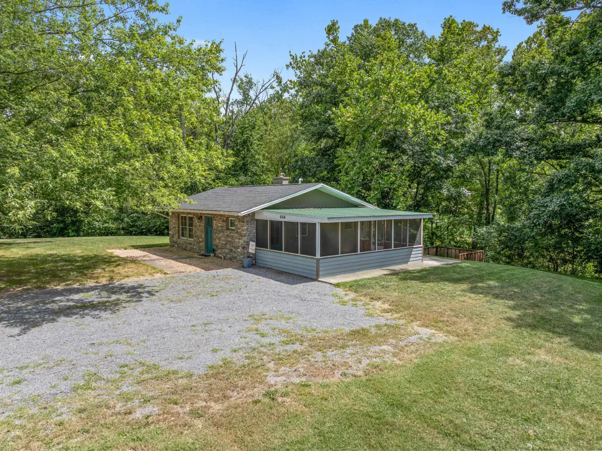 934 Clicks Ln, New Market, VA 22844 - Image #1