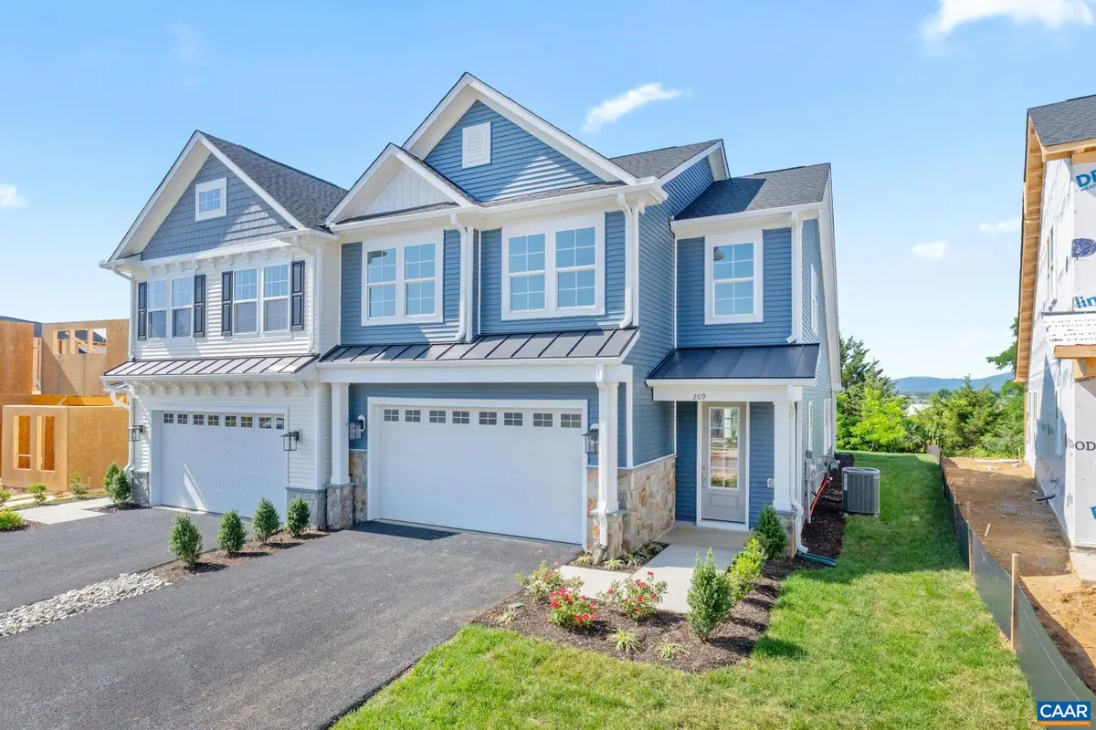 209 Springdale Rd, Waynesboro, VA 22980 - Image #1