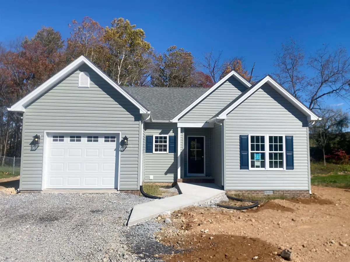 117 Spring Ridge Dr, Stuarts Draft, VA 24477 - Image #1