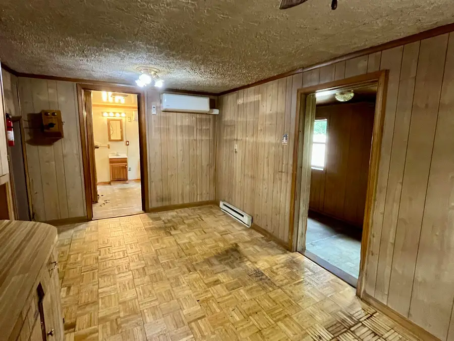 537 Straith St, Staunton, VA 24401 - Image #3