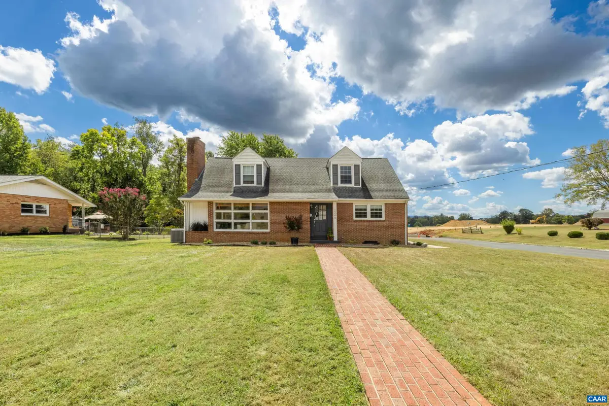 2240 Belvue Rd, Waynesboro, VA 22980 - #1