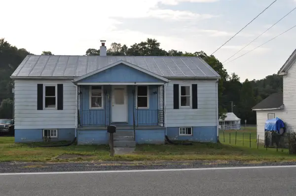 151 Craig St E, Craigsville, VA 24430