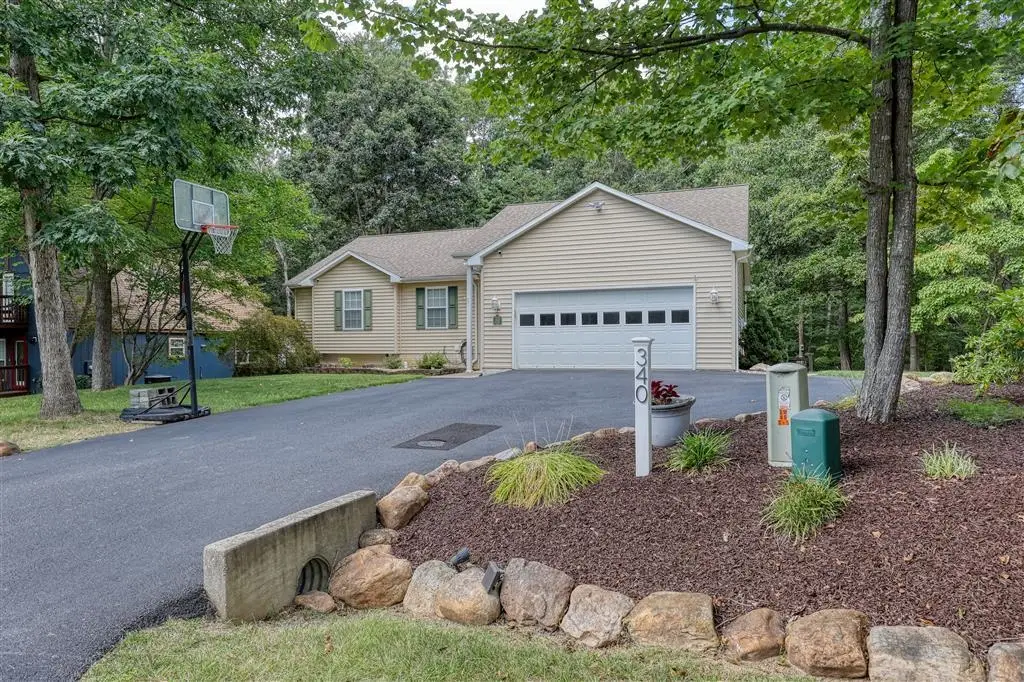 340 Alleghany Dr, McGaheysville, VA 22840 - Image #1