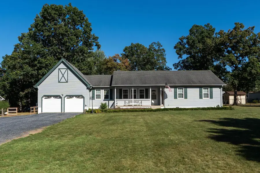 294 Forest Springs Dr, Stuarts Draft, VA 24477 - Image #2