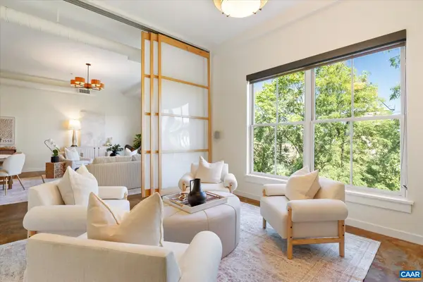 202 Douglas Ave, Charlottesville, VA 22902