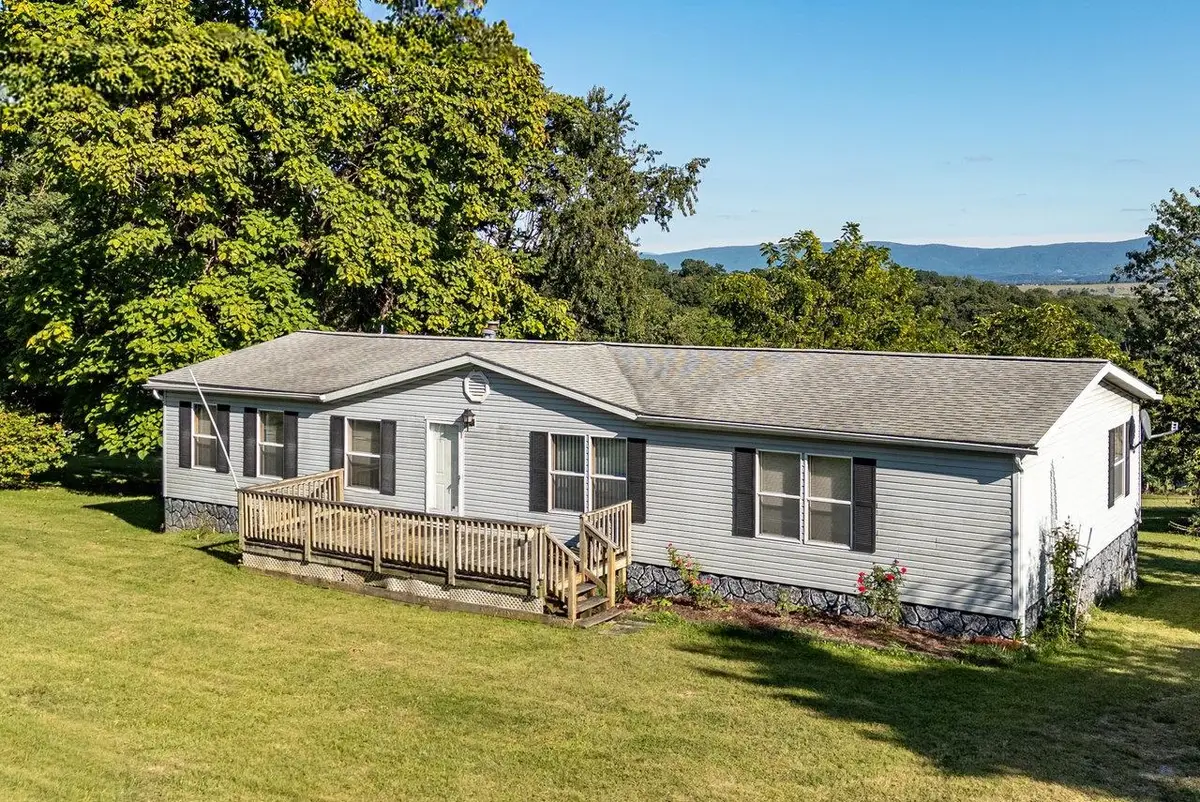 9072 Shultztown Rd, Linville, VA 22834 - Image #1