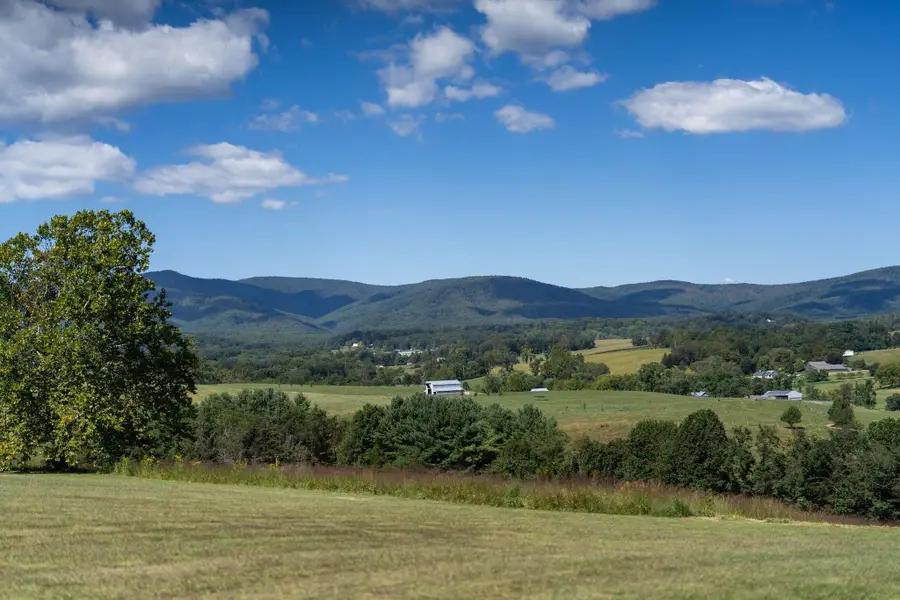 66 Greenlee Dr, Churchville, VA 24421 - Image #3