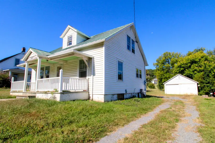 489 Lee Jackson Hwy, Staunton, VA 24401 - Image #3