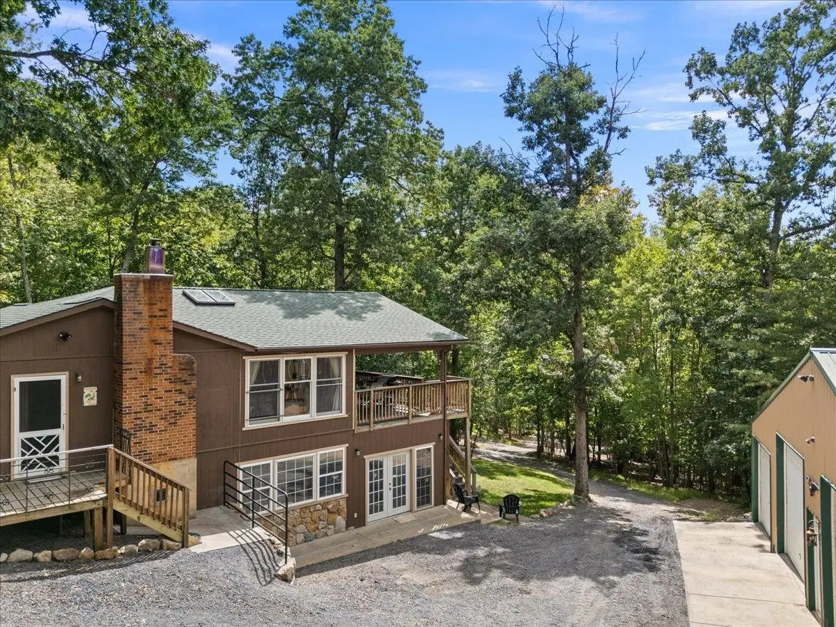867 Blackberry Ln, New Market, VA 22844 - Image #1
