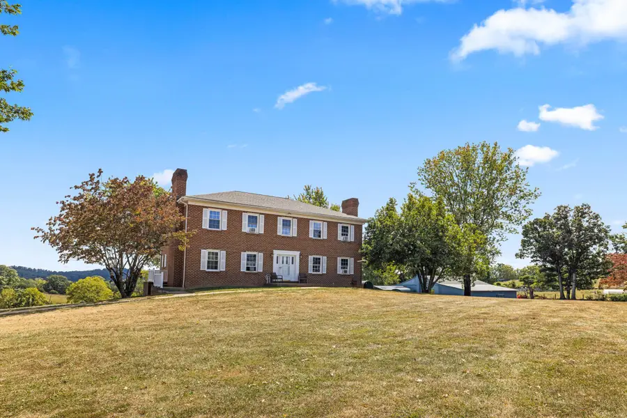 1370 Middlebrook Rd, Staunton, VA 24401 - Image #3