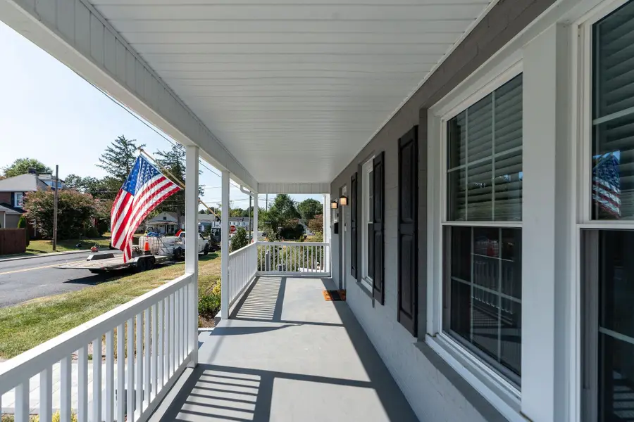 1215 12th St W, Waynesboro, VA 22980 - Image #3