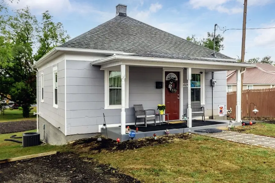 609 Bayard Ave N, Waynesboro, VA 22980 - Image #3