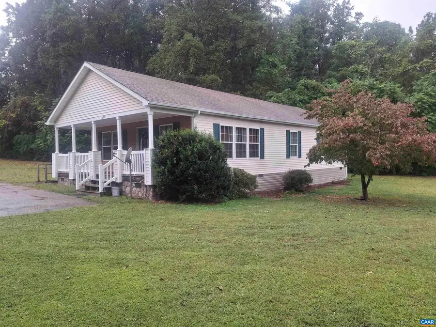 220 Camden St, Dillwyn, VA 23936 - Image #3