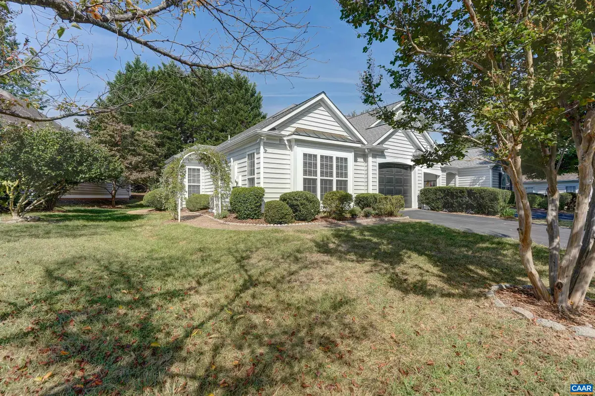 570 Pebble Hill Ct, Charlottesville, VA 22903 - Image #1