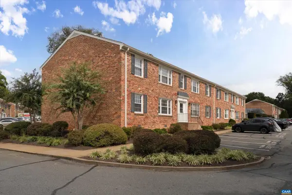 120 Hessian Hills Rdg, Charlottesville, VA 22901