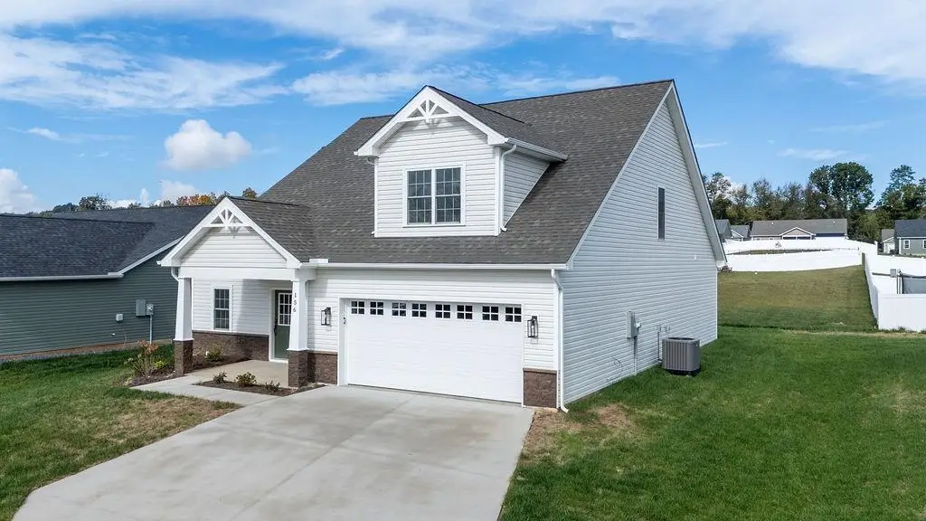 159 Langley Dr, Waynesboro, VA 22980 - Image #1