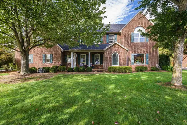 505 Pelham Dr, Waynesboro, VA 22980