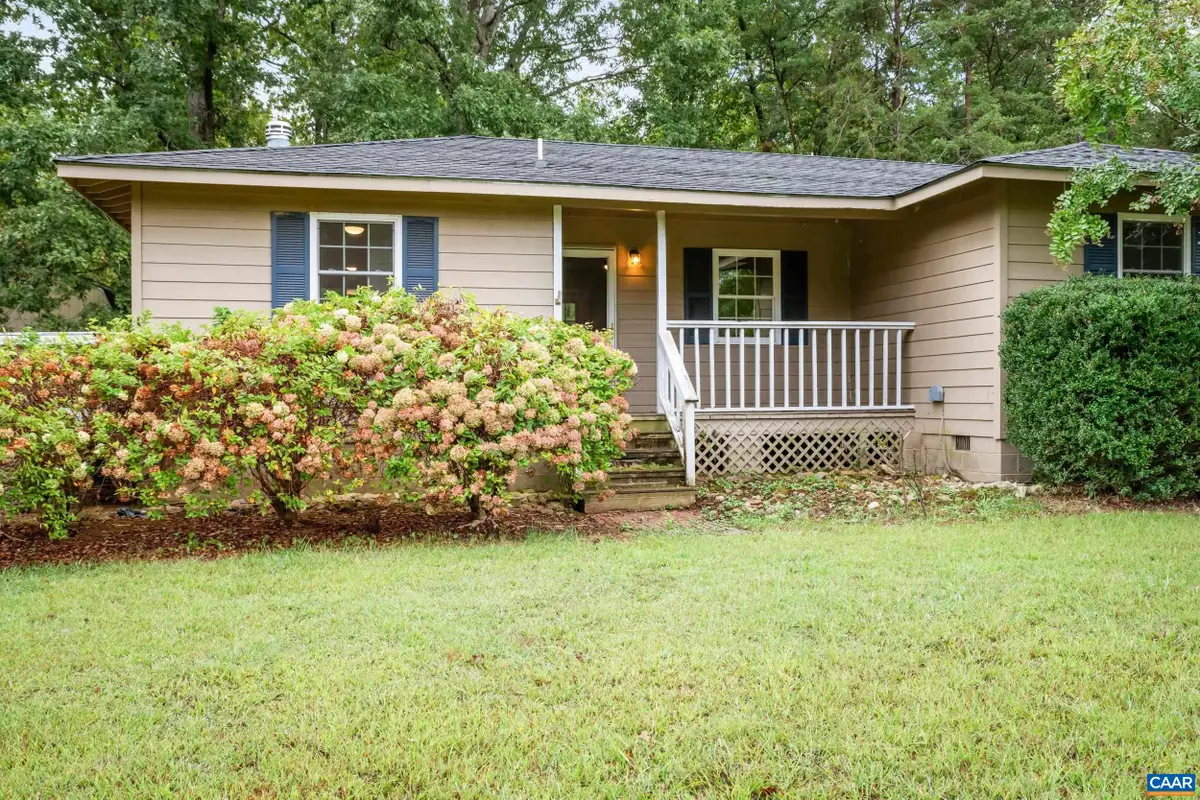 1 Hidden Springs Ln, Scottsville, VA 24590 - Image #1