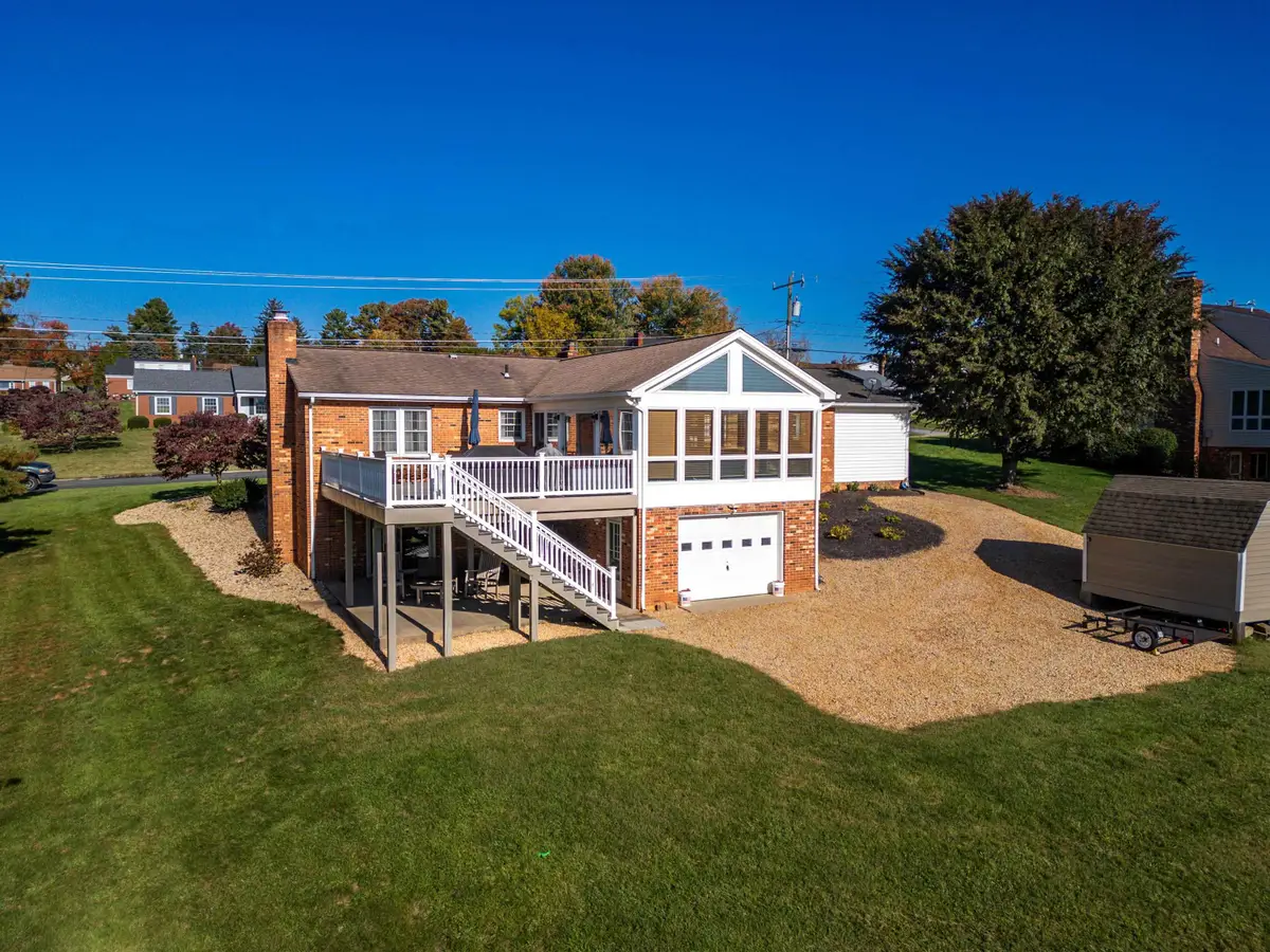 71 Old White Bridge Rd, Waynesboro, VA 22980 - Image #1