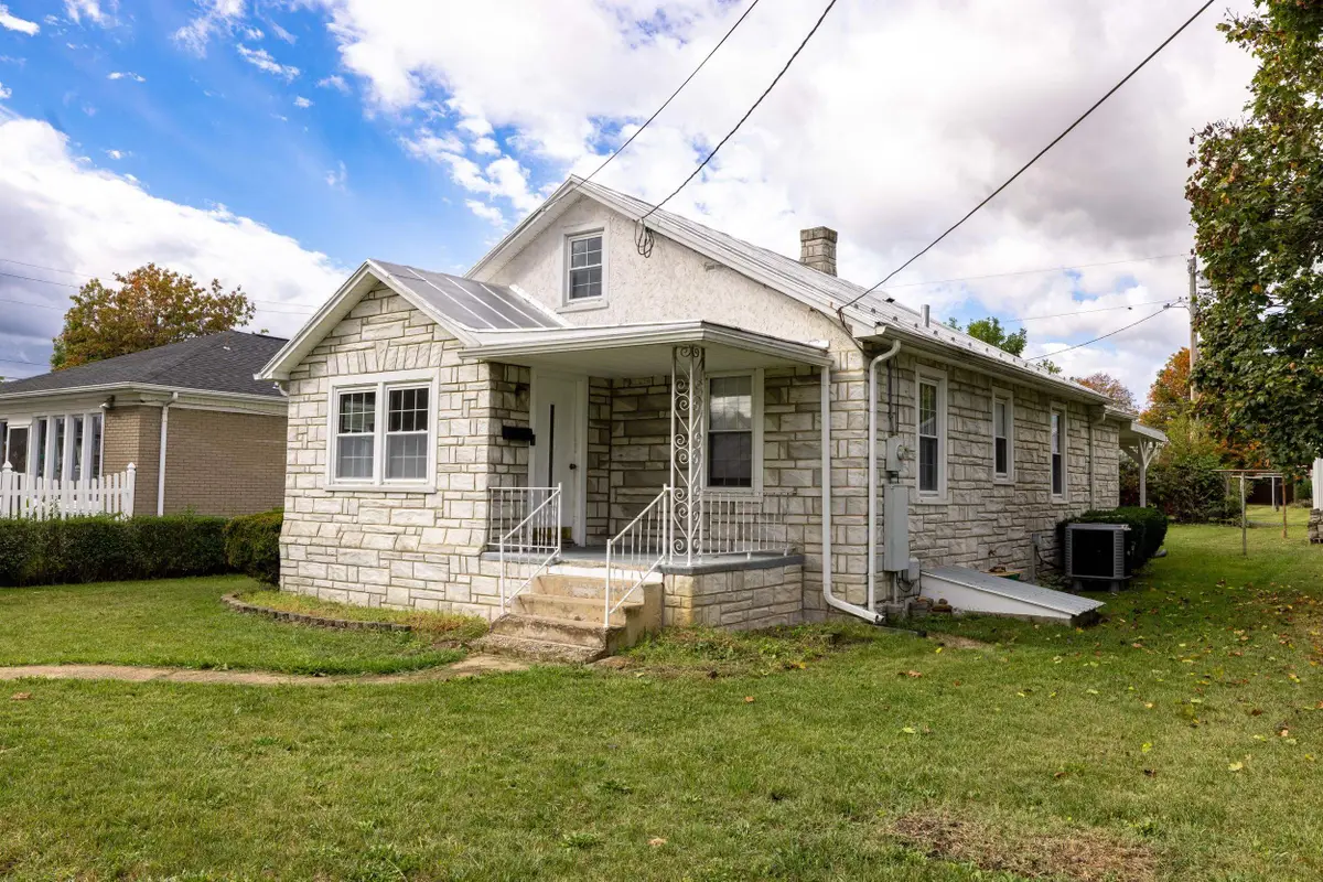 403 Lee Ave, Elkton, VA 22827 - Image #1