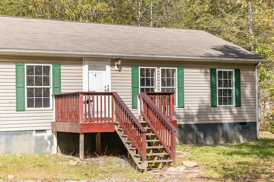 9658 Briery Branch Rd, Dayton, VA 22821 - Image #2