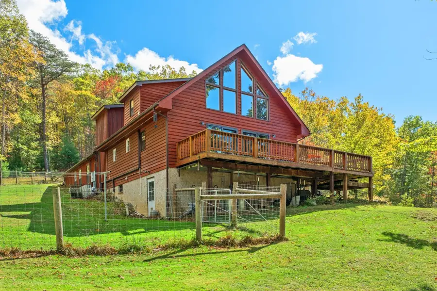 65 Cubbley Rd, Hot Springs, VA 24445 - Image #2